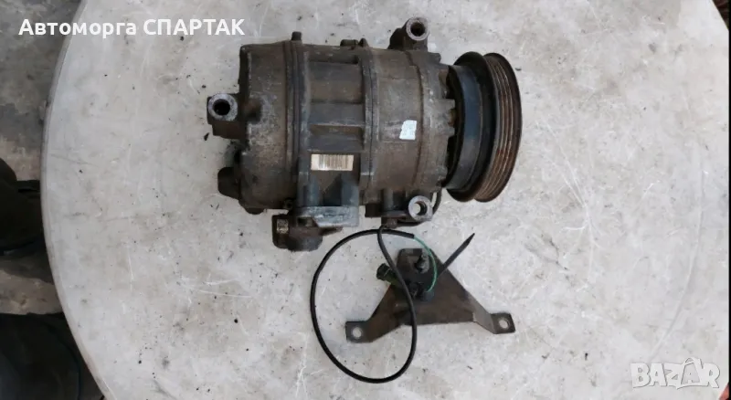 A6 C5 FL 2.5TDI КЛИМАТИК КОМПРЕСОР 4B0260805J

, снимка 1