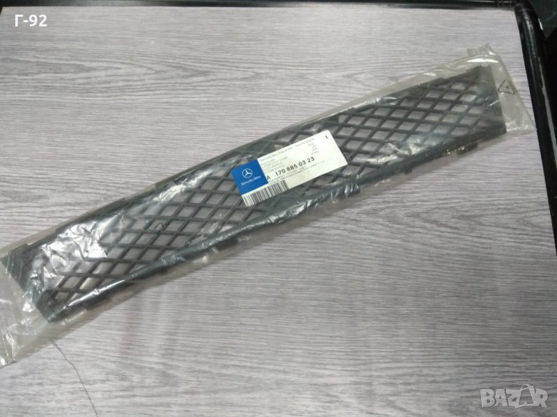 A1708850323**НОВО**MERCEDES РЕШЕТКА ЦЕНТРАЛНА ЗА ПРЕДНА БРОНЯ  SLK , снимка 1