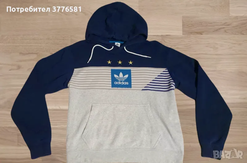 Суитчер adidas three gold stars hoodie, снимка 1