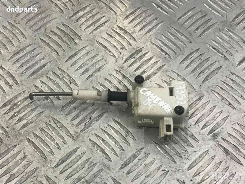 Моторче заден капак Porsche Cayenne,2004г, снимка 1