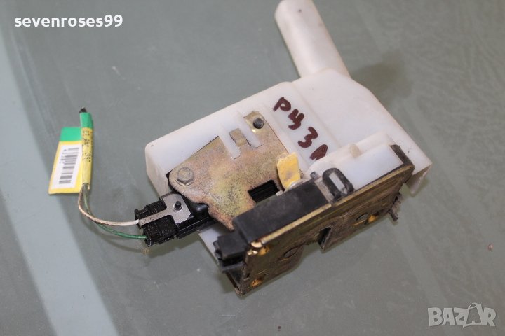 Брава за врата задна лява рено меган сценик Renault megane scenic, снимка 1