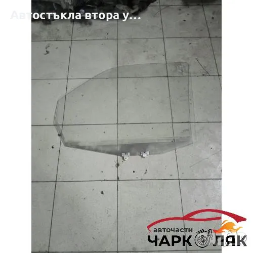 Стъкло предно ляво Мерцедес Вито 00г., снимка 1