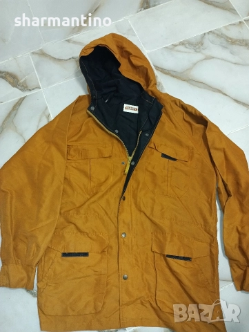 Горнище / яке Smirnoff с качулка XL - 12 лв