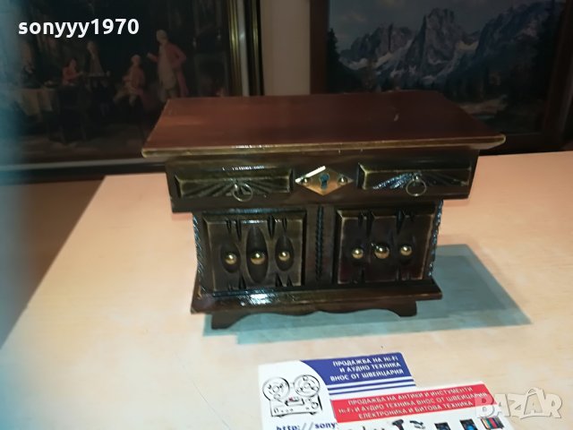 красива дървена кутия-внос швеицария 19х13х10см, снимка 3 - Колекции - 30016396