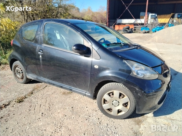 Toyota Aygo 1.0 бензин 67к.с. 2007г. На части, снимка 2 - Автомобили и джипове - 52272213