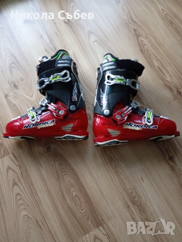 Ски обувки Нордика 