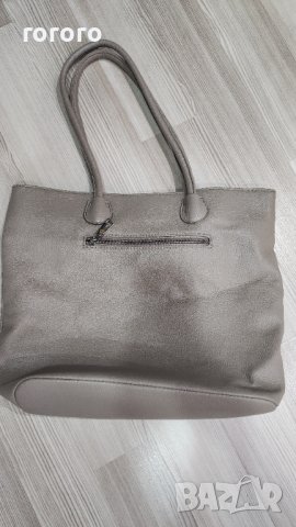 Бежова чанта, снимка 4 - Чанти - 44237742