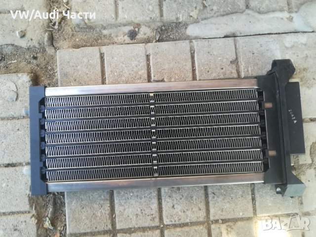 Нагревател парно/радиатор за Ауди А6 Ауди А4 Б6 Audi A4 B6 / 4B1819011 в  Части в гр. Омуртаг - ID37661510 — Bazar.bg