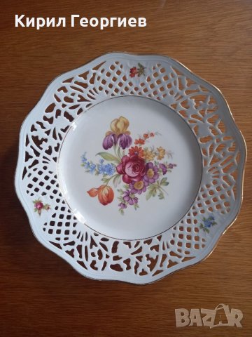 Красива  перфорирана  порцеланова  фруктиера, снимка 1