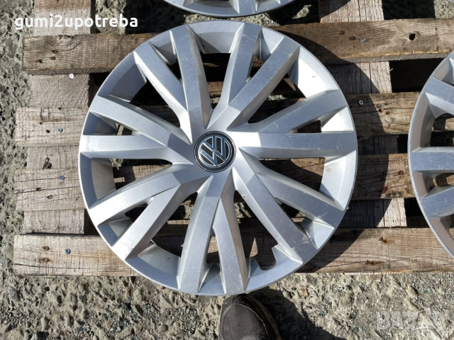 16 цола Тасове VW Golf 7 Volkswagen Bora 5G0601147B Оригинал, снимка 3 - Аксесоари и консумативи - 51870054