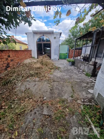 Двуетажна къща град Симеоновград, снимка 3 - Къщи - 56247206