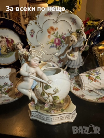 Sitzendorf Germany  Circa 1904 - “Вазата с херувима” Код P1724, снимка 5 - Декорация за дома - 52970041