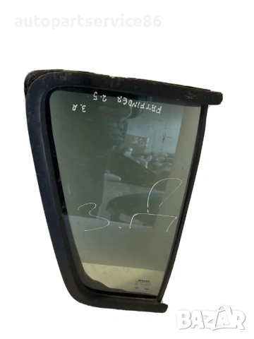 Странично стъкло за задна дясна врата за Nissan Pathfinder (2009)