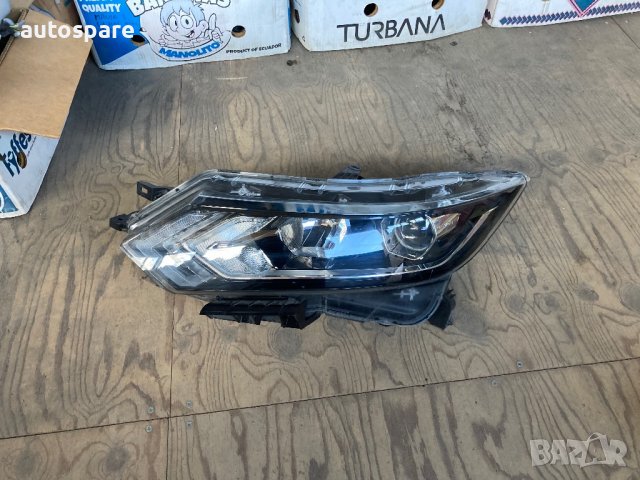 Оригинален ляв фар за Nissan Qashqai 17-21. , снимка 2 - Части - 40169600