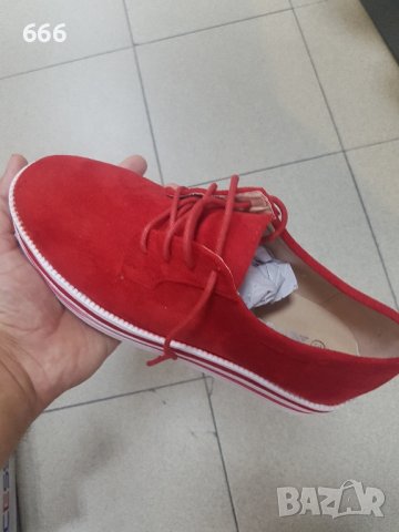 Обувки, снимка 2 - Дамски ежедневни обувки - 42032965