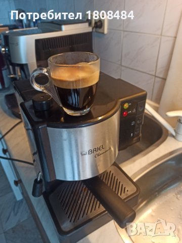 Кафемашина Бриел с ръкохватка с крема диск, работи отлично и прави хубаво кафе с каймак , снимка 2 - Кафемашини - 40873070