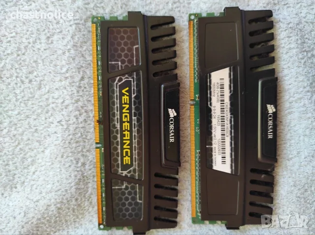 Продавам: Геймърска RAM памет Corsair Vengeance DDR3 8GB (2x4GB) 1600MHz CL9 XMP