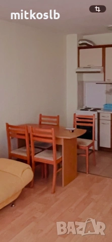 Маса със столове 