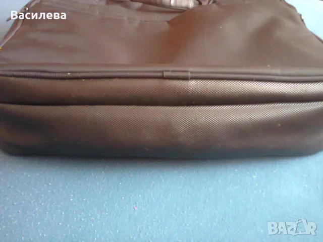Чанта за лаптоп Asus, снимка 7 - Лаптоп аксесоари - 47469559