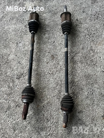 Полуоска задна Хонда ЦРВ 3 Honda CR-V