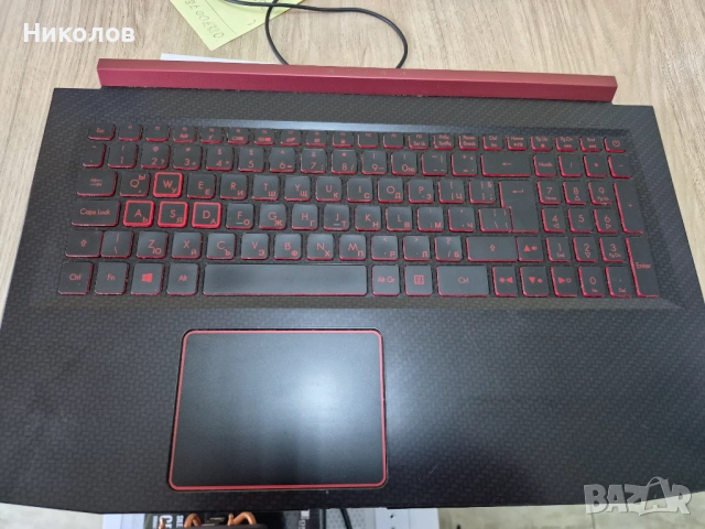 Палмрест с клавиатура и подсветка и тъч за Acer Nitro 5 (AN515-52)