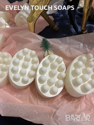 🧼 Масажен сапун с кокос, козе мляко, оризово брашно и мед