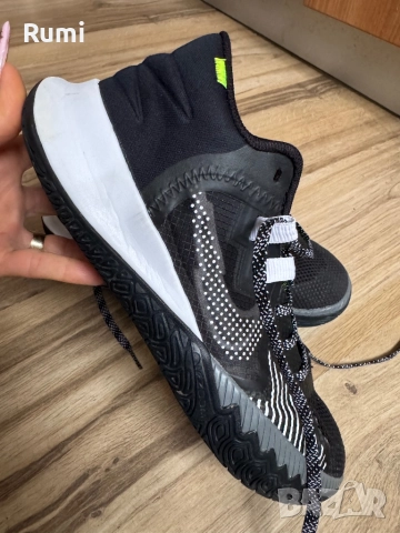 Оригинални мъжки маратонки NIKE KYRIE FLYTRAP V! 42 н