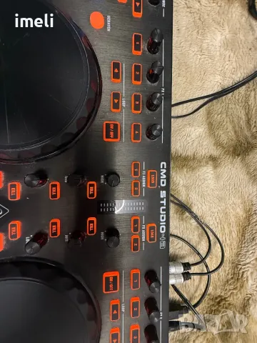 Конзола подходяща за начинаещ диджей, снимка 6 - Ресийвъри, усилватели, смесителни пултове - 50420299