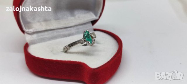 Златен пръстен с Изумруд и брилянти-2,50гр/14кр, снимка 6 - Пръстени - 39790719
