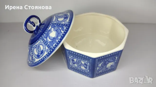 Стара, винтидж керамична кутия за бисквитки, произведена в периода между 1914 - 1920 г., снимка 10 - Антикварни и старинни предмети - 49337343