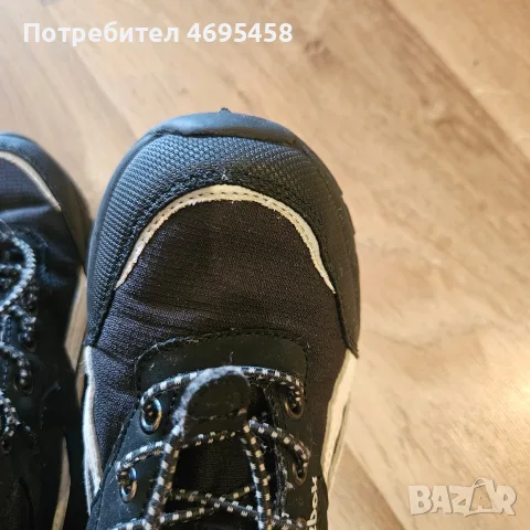 Детски боти Reebok размер 33 , снимка 5 - Детски обувки - 55769071