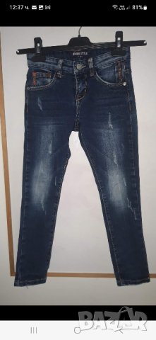 6-7г 122см Панталон тип Дънки тъмно сини без следи от употреба