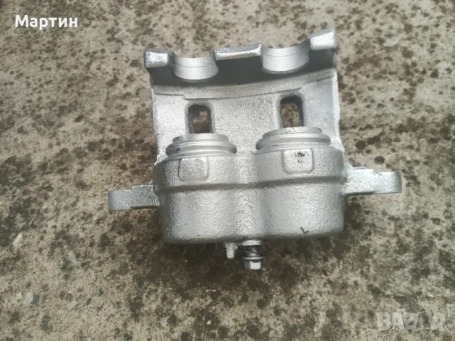 Преден десен спирачен апарат+държач за Киа Соренто -  дизел 2.5 CRDI 16 V - 140 к.с., снимка 16 - Части - 49965324