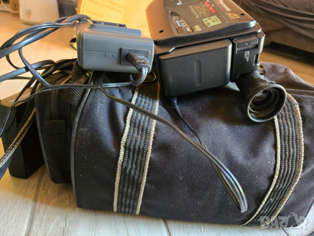 Продавам камера , снимка 3 - Аналогови камери - 50675743