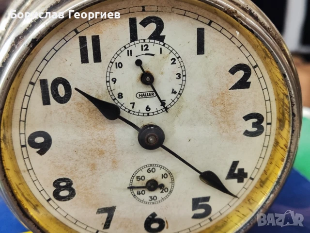 Стар будилник Haller, снимка 2 - Антикварни и старинни предмети - 50615376