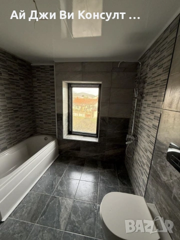 Къща до гр. Ихтиман, снимка 11 - Къщи - 54363309