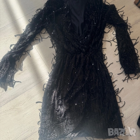 Рокля с пайети и ресни, снимка 2 - Рокли - 52799921