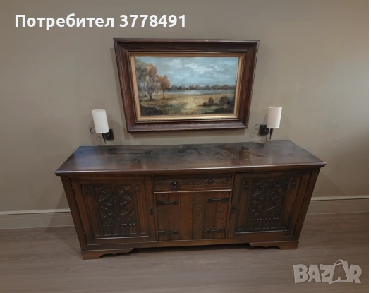 Старинен шкаф на 80 г.