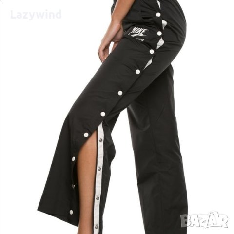 Nike Sportswear панталон , снимка 4 - Спортни екипи - 42190583