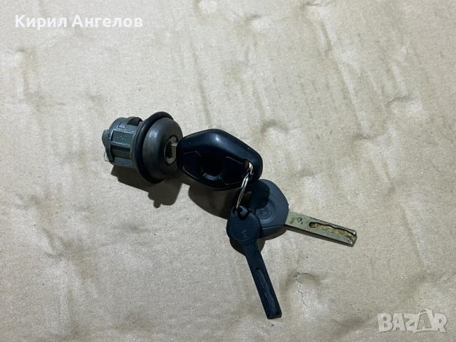 Ключалка с патрона и ключа за BMW E46, снимка 6 - Части - 53291752