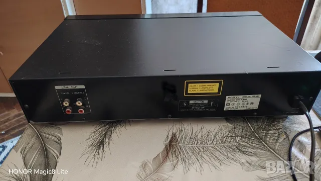 Компакт диск плеър Sony CDP-497, снимка 6 - Аудиосистеми - 55779017