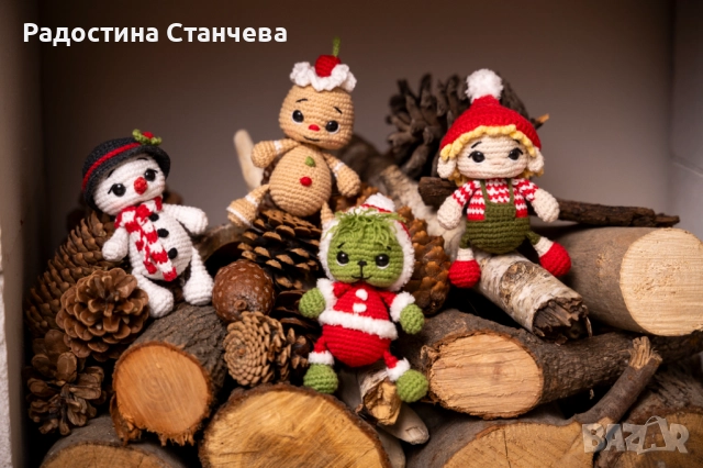 Коледни играчки