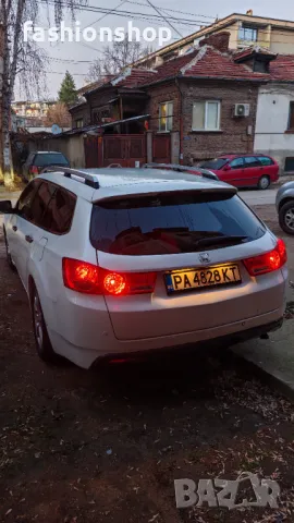 Honda Accord VIII 2.2 I-DTEC Executive, снимка 3 - Автомобили и джипове - 48717872