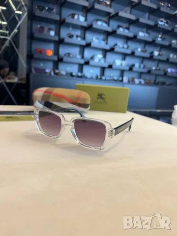 очила с калъф burberry , снимка 2 - Слънчеви и диоптрични очила - 50345104