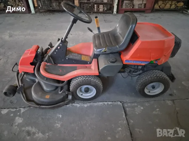 Husqvarna Rider 16 – райдер/тракторна косачка с преден косилен апарат