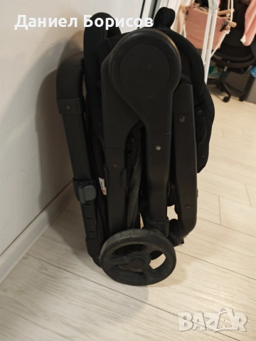 Бебешка количка Ergobaby Metro+ – Ултракомпактна, Ергономична и Стилна, снимка 9 - Детски колички - 53348486
