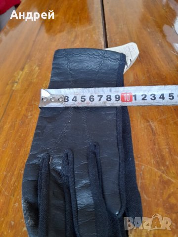 Стари Дамски ръкавици Леда, снимка 7 - Други ценни предмети - 34911421