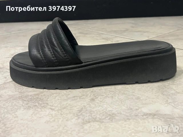 Чехли Fabiano, снимка 2 - Чехли - 51365922