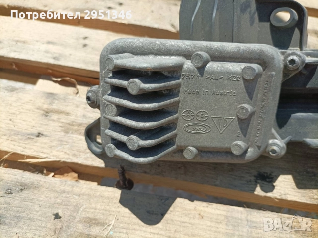 Дневна LED светлина Porsche Panamera GTS 97063107952, снимка 2 - Части - 51455387