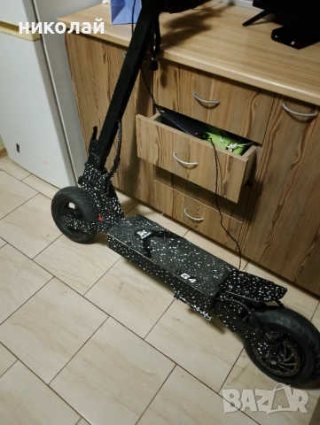 Електрическа тротинетка kukirin g4 с проблем , снимка 4 - Велосипеди - 52882586